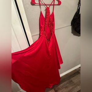 Sequin hearts, size 7 juniors color red